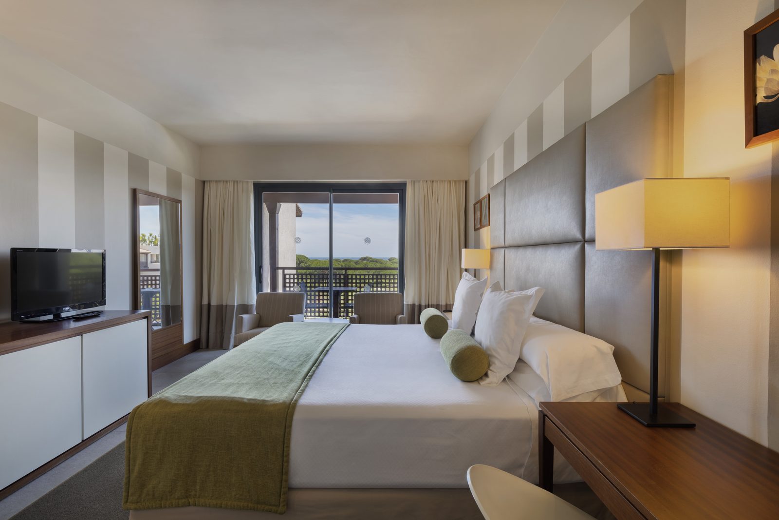 Double room with balcony at Precise Resort El Rompido